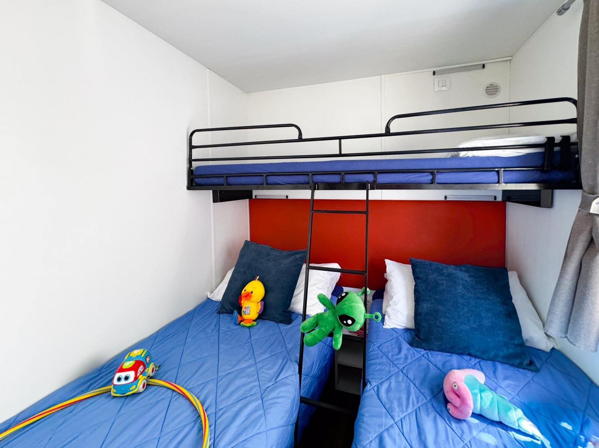 Sereno Camping Holiday Moniga del Garda Zewnętrze zdjęcie