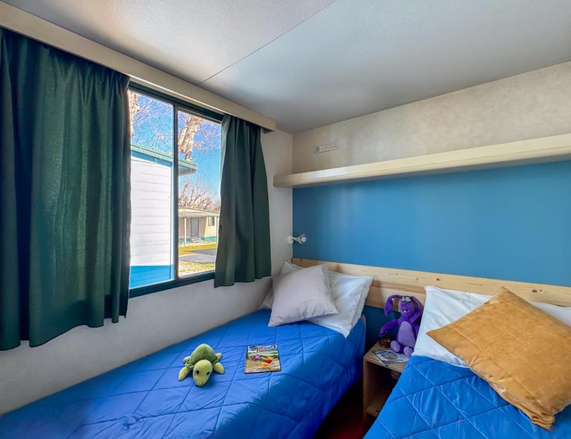 Sereno Camping Holiday Moniga del Garda Zewnętrze zdjęcie