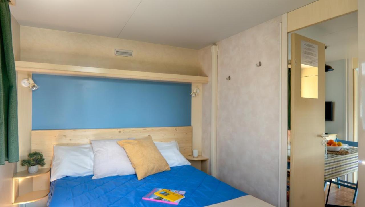 Sereno Camping Holiday Moniga del Garda Zewnętrze zdjęcie